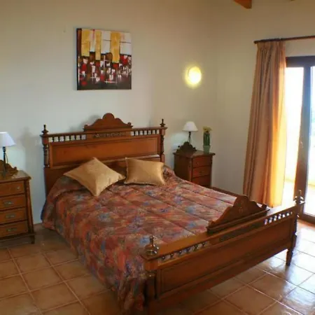 Saraix Bei By Interhome * كان بيكافورت